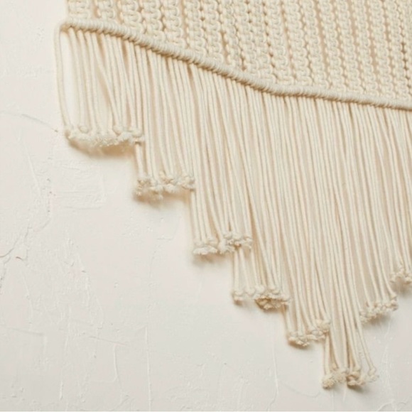 NWOT Opalhouse x Jungalow Macrame Hanging Wall Decor Tapestry - Picture 4 of 5